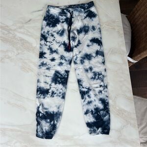 NWOT PJ Salvage Sweatpants Tie Dye Blue White  Size Small